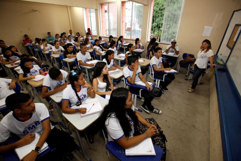 notícia: Premiações valorizam professores e gestores escolares