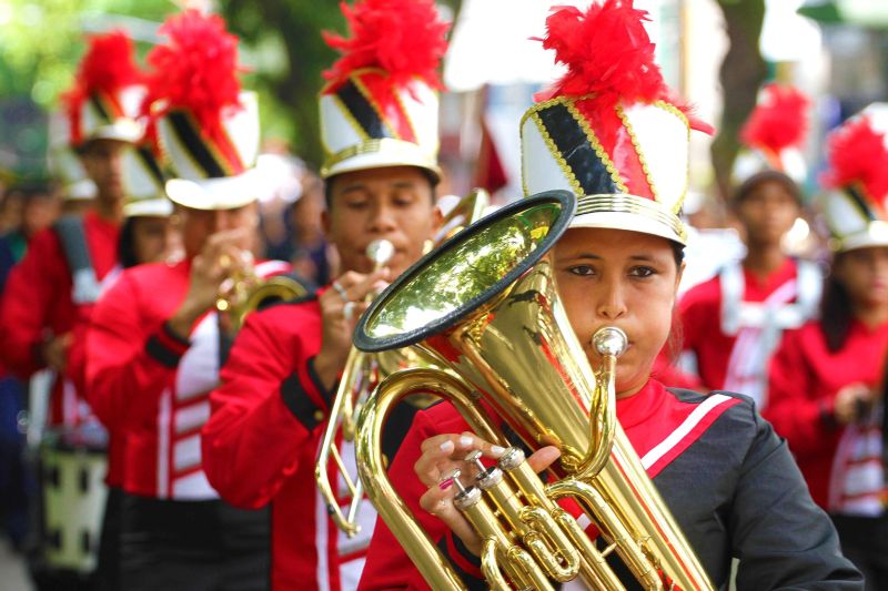 notícia: Desfile cívico-militar exalta amor à pátria na Avenida Presidente Vargas
