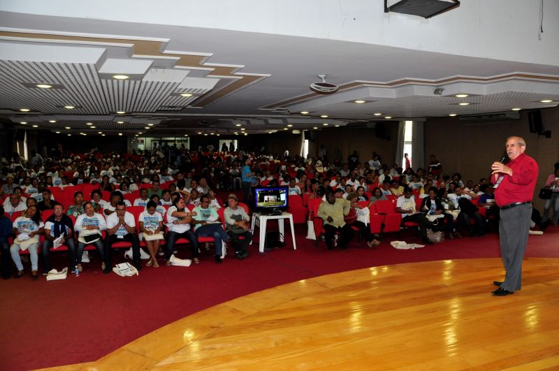 notícia: Conferência Estadual de Saúde promove debate sobre a gestão do SUS