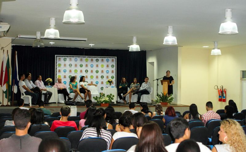 notícia: Uepa promove Semana de Saúde com palestras e serviços à comunidade