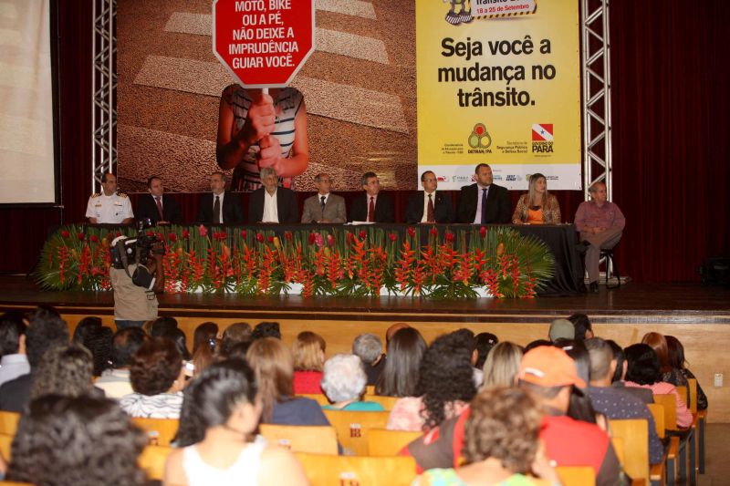 notícia: Semana de Trânsito visa conscientizar motoristas e alertar para a segurança nas vias públicas