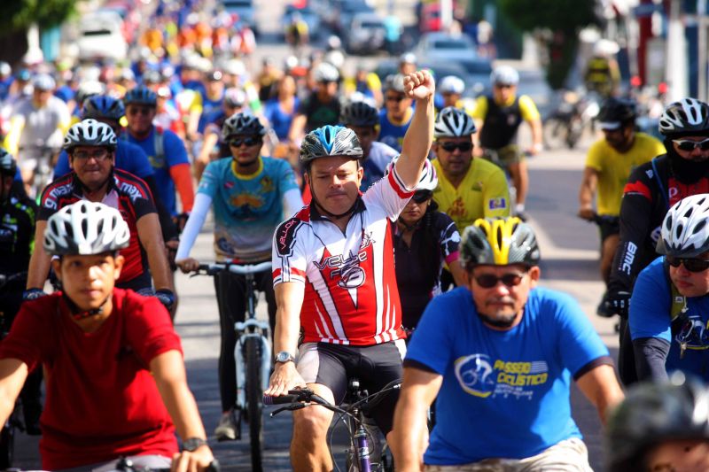 notícia: Passeio ciclístico integra comemoração de aniversário da Polícia Militar