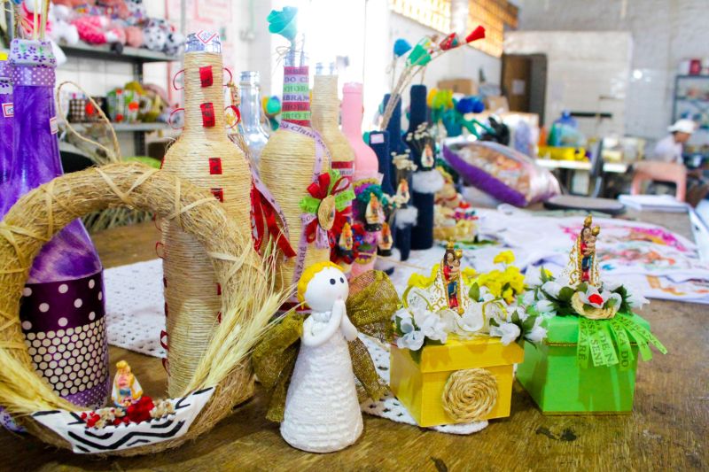 notícia: Cooperativa de detentas participa da Feira do Artesanato do Círio
