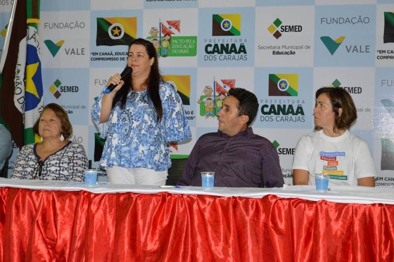 notícia: Canaã dos Carajás instala Comitê Municipal do Pacto pela Educação
