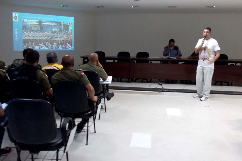 notícia: PM vai atuar no atrelamento da corda à Berlinda e na Romaria Fluvial