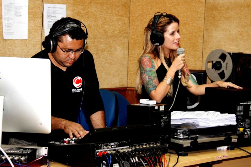 notícia: Cultura FM comemora 30 anos