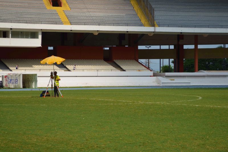 notícia: Técnicos da CBF analisam gramado do Estádio Olímpico do Pará