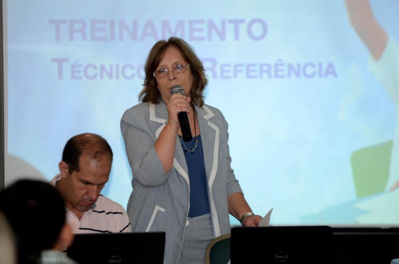 notícia: Seduc prepara técnicos para aplicar provas do Sispae a 1 milhão de alunos