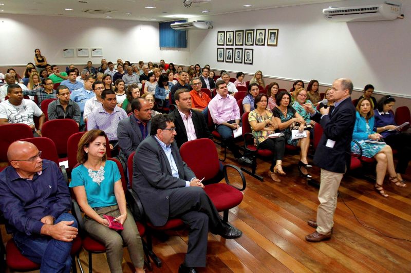 notícia: Café com Planejamento aborda na Seplan o Pacto pela Produção e Emprego