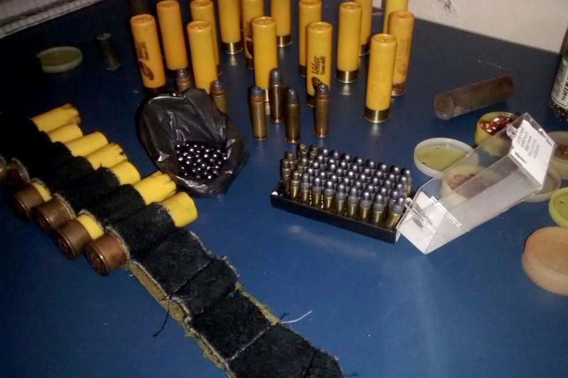 notícia: Polícia mantém a prisão de grupo que planejava invadir fazenda em Santa Maria das Barreiras