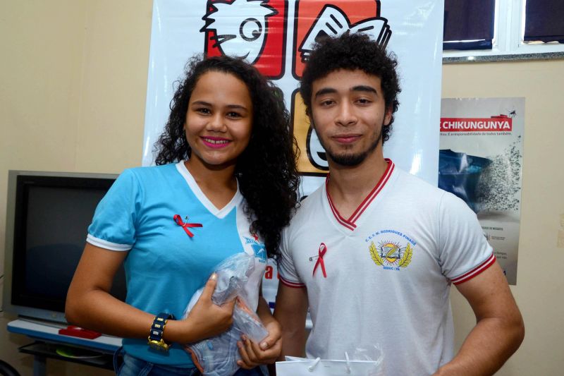 notícia: Jingles de alunos da rede estadual serão usados em campanha de prevenção da Aids