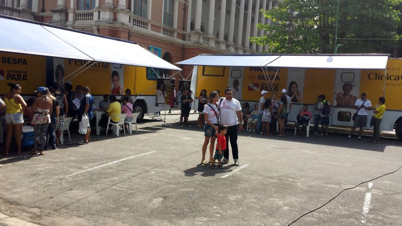 notícia: Sespa realiza testes rápidos e reforça luta contra Aids na Praça da República