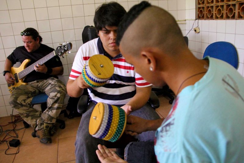 notícia: Adolescentes privados de liberdade participam de mostra de atividades