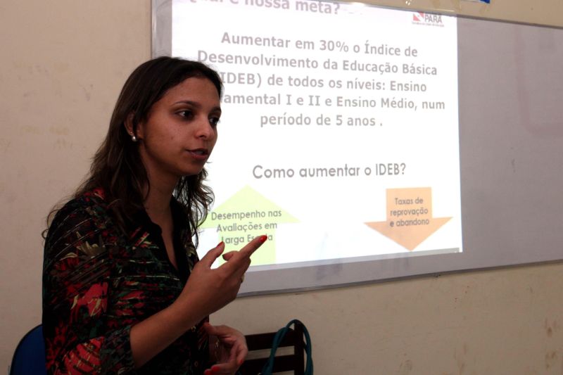 notícia: Sistema de Governança do Pacto pela Educação vai aperfeiçoar o programa
