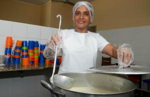 notícia: CGU constata melhoria na merenda escolar da rede estadual