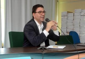 notícia: Escolas estaduais ainda dispõem de vagas para novos alunos