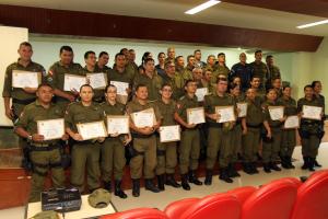 notícia: II Curso de Policiamento Turístico capacita 36 policiais
