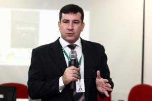 notícia: Emprego se mantém estável nos pequenos negócios, diz boletim