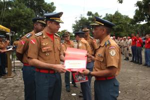 notícia: Homenagens marcam os 27 anos do centro de formação de bombeiros no Pará