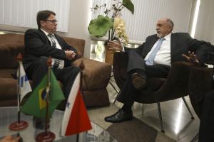 notícia: Pará e Finlândia terão cooperação nas áreas de energia e educação