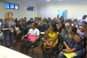 notícia: Governo e moradores assinam acordo para retomada das obras do Tucunduba