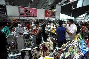 notícia: CredLivro movimenta Feira Pan-Amazônica e estimula professores ao aprimoramento pedagógico