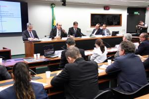 notícia: Titular da Setran solicita, em Brasília, mais investimentos em aeroportos do Pará