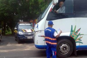 notícia: Arcon intensifica fiscalização nos portos e estradas