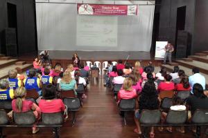 notícia: Governo dá inicío à campanha Outubro Rosa