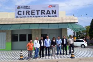 notícia: Breves, no Marajó, recebe ação do Detran Itinerante