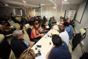 notícia: Governo dialoga novamente com Sindicato dos Professores