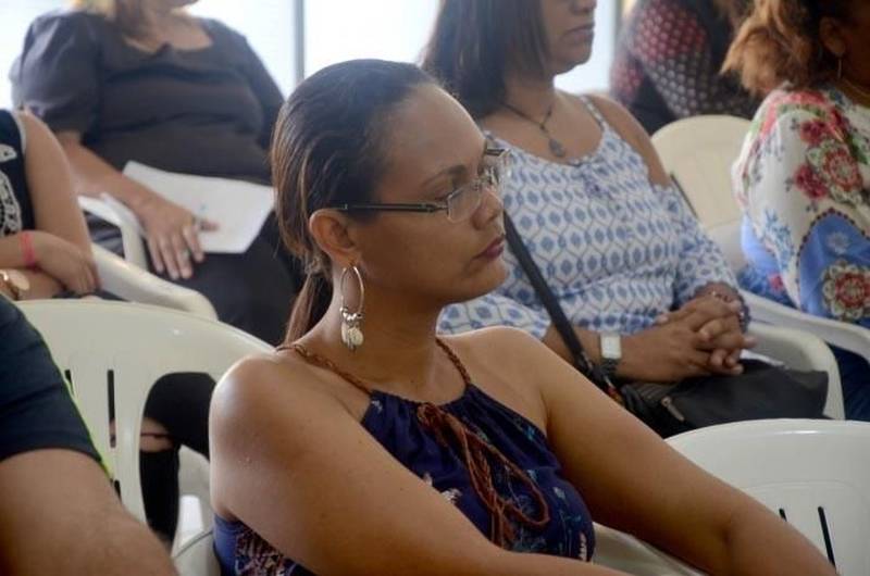 A Secretaria de Estado de Educação (Seduc), por meio da Unidade Seduc na Escola (Use 1), promoveu na quarta-feira (5), o “I Encontro da Base Nacional Comum Curricular (BNCC) do Ensino Religioso na Docência”. A programação aconteceu nas dependências da Escola Estadual de Ensino Fundamental e Médio Ruy Paranatinga, localizada no bairro de Val de Cans, em Belém. O evento (foto) contou com a presença de gestores, professores e pedagogos da Rede Estadual de Ensino, e teve na programação a palestra do Pós-Doutor em Ciência da Religião pela PUCSP, Sérgio Junqueira. "O objetivo é trazer para o professor que está em sala de aula essa proposta, que agora é Lei. É necessário informar o que será trabalhado em sala de aula, para que a criança entenda o Ensino Religioso e passe ter um papel social", explicou.

FOTO: ASCOM SEDUC
DATA: 06.12.2018
BELÉM - PARÁ <div class='credito_fotos'>Foto: ASCOM SEDUC   |   <a href='/midias/2018/originais/0123e9a0-c78c-4ef3-a01a-89bfabcedf97.jpg' download><i class='fa-solid fa-download'></i> Download</a></div>