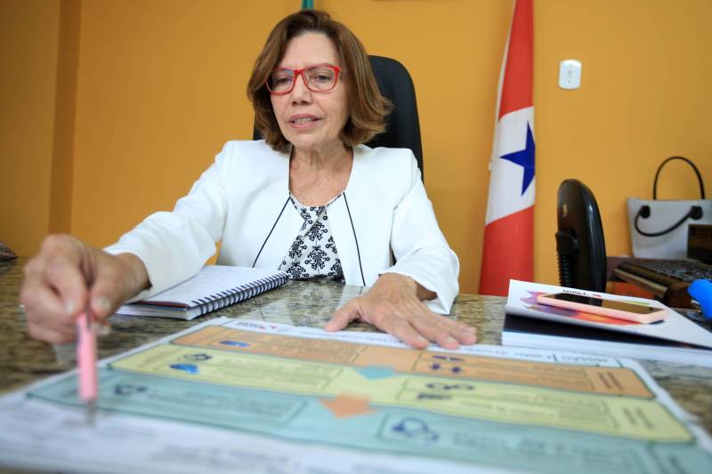 “Com a certificação a Santa Casa se insere em um cenário em prol da qualidade da assistência. Estudos demonstram que existem mortes evitáveis e o mundo inteiro se volta neste sentido. Compreendemos a necessidade de uma cultura de melhoria contínua. Com as mudanças, nós já observamos inclusive a redução de mortalidade na nossa unidade neonatal e nos óbitos maternos. O paciente que precisar de atendimento sabe que será bem atendido”, disse Rosângela Brandão Monteiro (foto), presidente da Santa Casa.
FOTO: MÁCIO FERREIRA / AG. PARÁ
DATA: 17.02.2018
BELÉM - PARÁ <div class='credito_fotos'>Foto: MÁCIO FERREIRA/ AG. PARÁ | <a href='/midias/2018/originais/05870e77-27c9-4e61-9891-68eddabe3c3f.jpg' download><i class='fa-solid fa-download'></i> Download</a></div>