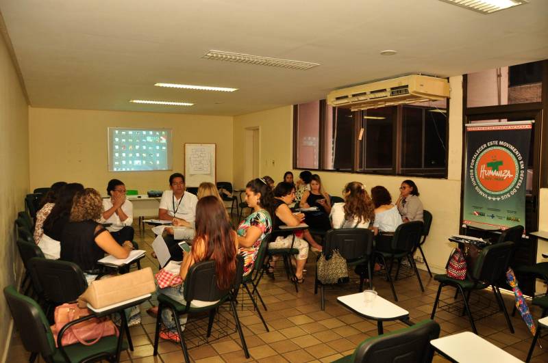 Com a IV Oficina Local, os envolvidos no Projeto de Qualificação das Práticas de Cuidado a partir das Portas de Entrada do SUS (Projeto AcolheSUS), dão continuidade ao desenvolvimento do Plano de Ação voltado ao Centro de Atenção Psicossocial Renascer (Caps). O evento começou, nesta terça-feira (06) e se encerra hoje na Escola de Governança do Estado do Pará (EGPA)
FOTO: JOSÉ PANTOJA / ASCOM SESPA
DATA: 07.03.2018
BELÉM - PARÁ <div class='credito_fotos'>Foto: José Pantoja / Ascom Sespa | <a href='/midias/2018/originais/06ae629a-909f-40c8-a8a1-2e02a2a45de2.jpg' download><i class='fa-solid fa-download'></i> Download</a></div>