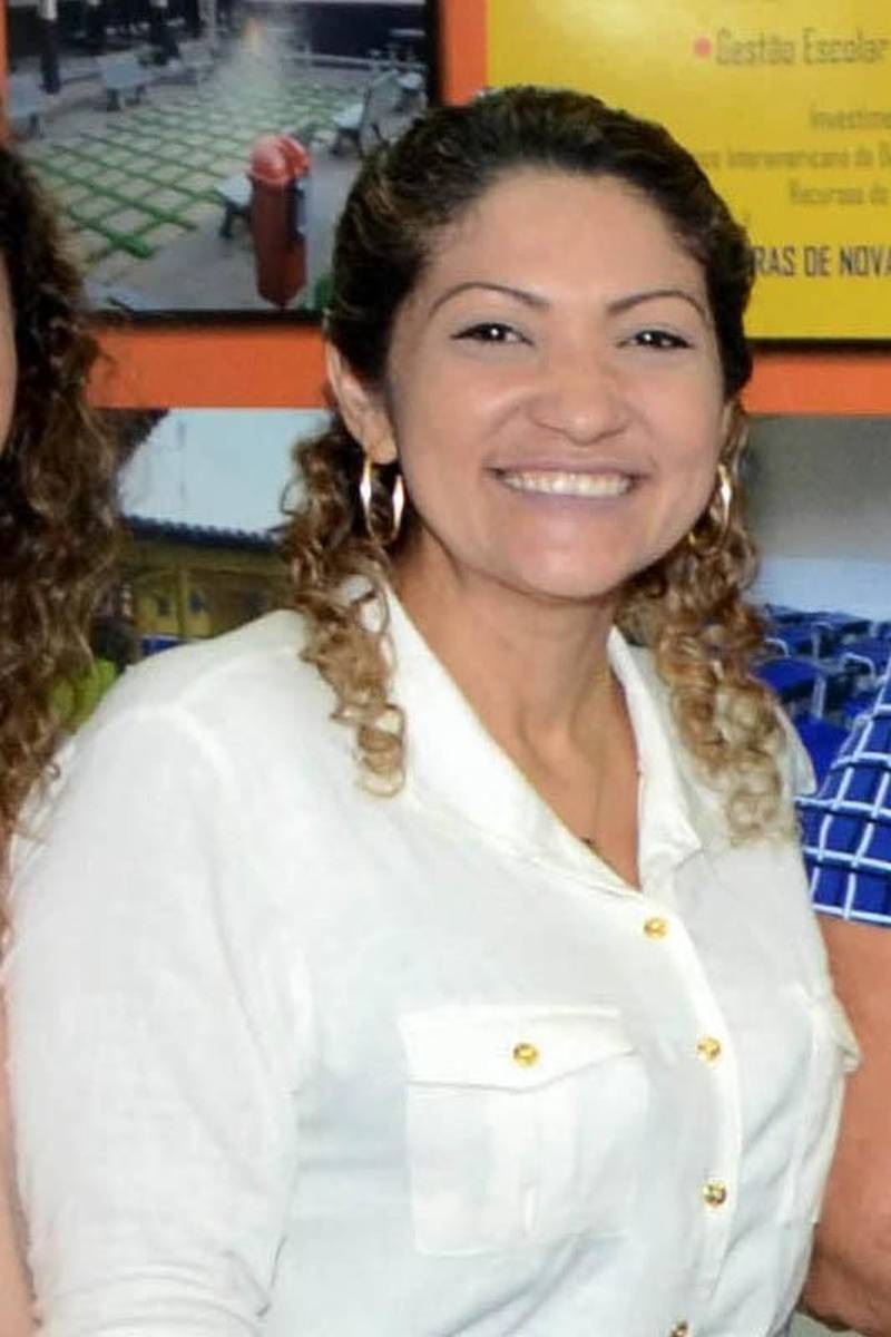 A Classe Hospitalar da Secretaria de Estado de Educação (Seduc) lançou, nesta segunda-feira, 4, o Caderno Pedagógico - Espaço Acolher, uma publicação lúdica sobre conscientização, prevenção e para mobilização da sociedade no enfrentamento aos acidentes com eixo de motor de embarcações nos rios da Amazônia, que provocam o escalpelamento. Na foto, a coordenadora da Classe Hospitalar, Fernanda Costa

FOTO: FERNANDO NOBRE / ASCOM SEDUC
DATA: 04.06.2018
BELÉM - PARÁ <div class='credito_fotos'>Foto: FERNANDO NOBRE/ASCOM SEDUC   |   <a href='/midias/2018/originais/07606b63-b659-479a-a109-678295b30d0f.jpg' download><i class='fa-solid fa-download'></i> Download</a></div>