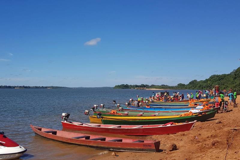A 100 quilômetros de Marabá, a cidade de Palestina do Pará se torna um recanto para os veranistas que procuram nas águas do Araguaia descanso, contemplação da natureza e diversão.
FOTO: ASCOM CRGSP
DATA: 08.07.2018
PALESTINA DO PARÁ - PARÁ <div class='credito_fotos'>Foto: ASCOM CRGSP | <a href='/midias/2018/originais/0f925de0-156c-4fe5-a65a-2c257e6121f6.jpg' download><i class='fa-solid fa-download'></i> Download</a></div>