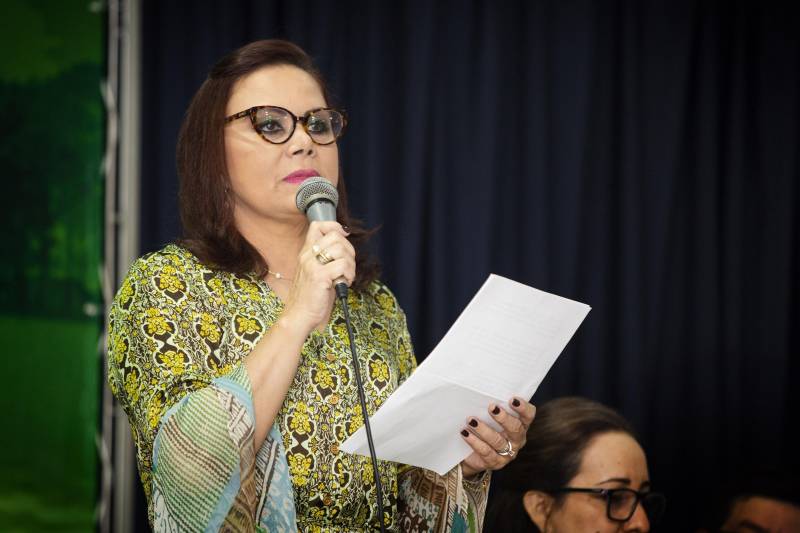 Com o tema “Fazer saúde na Amazônia: desafios e perspectivas nas comunidades ribeirinhas”, a XII Semana da Saúde realizada pelo Centro de Ciências Biológicas e da Saúde (CCBS) da Universidade do Estado do Pará (Uepa) foi aberta na noite desta quarta-feira, 16. A diretora do CCBS, Vera Palácios (foto), frisou que a programação envolverá todos os campi com cursos da área de Saúde.
FOTO: NAILANA THIELY / ASCOM UEPA
DATA: 17.05.2018
BELÉM - PARÁ <div class='credito_fotos'>Foto: Nailana Thiely / Ascom Uepa | <a href='/midias/2018/originais/12ea2a89-f331-4adc-acde-da1f8cf2f43c.jpg' download><i class='fa-solid fa-download'></i> Download</a></div>