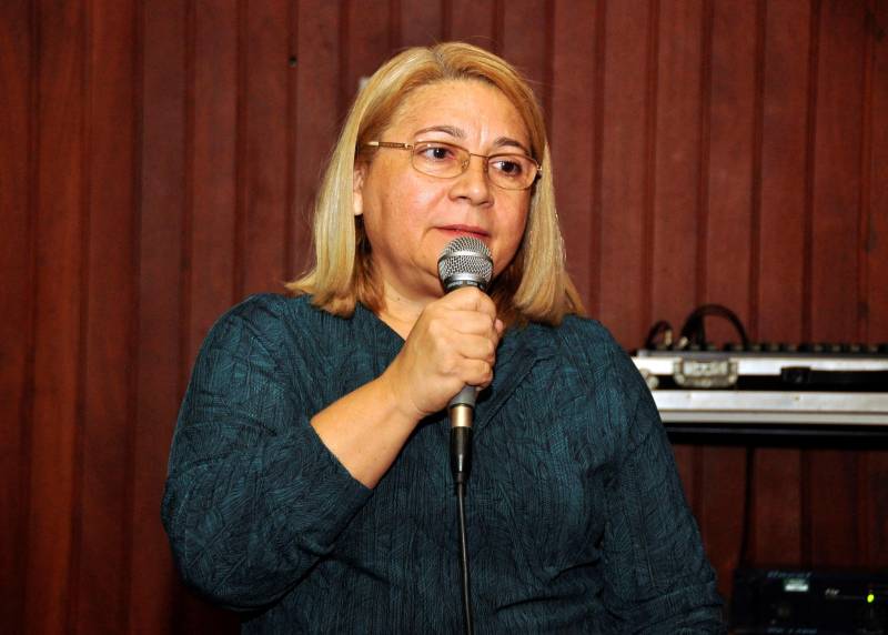 A coordenadora estadual de Controle de Infecção Hospitalar, Graça Guerreiro, informou que a taxa de adesão e de regularidade é positiva. Ela disse que melhorou consideravelmente a confiabilidade dos indicadores pela consistência das notificações
FOTO: JOSÉ PANTOJA / ASCOM SESPA
DATA: 16.03.2018
BELÉM - PARÁ <div class='credito_fotos'>Foto: José Pantoja / Ascom Sespa | <a href='/midias/2018/originais/1cee6613-d9d2-461d-8d18-33137cbb7fa5.jpg' download><i class='fa-solid fa-download'></i> Download</a></div>