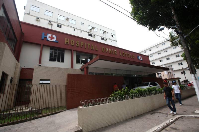 Em relação ao transplante de córnea, vale ressaltar que o Banco de Olhos do Hospital Ophir Loyola é o único do Pará e atua no recolhimento, preservação e destinação de córneas em consonância com a Central de Notificação, Captação e Distribuição de Órgãos (CNCDO) do Pará para atendimentos da rede particular, pelo SUS e por convênio.
FOTO: CRISTINO MARTINS / ARQUIVO AG. PARÁ
DATA: 16.03.2018
BELÉM - PARÁ <div class='credito_fotos'>Foto: Cristino Martins/Ag. Pará | <a href='/midias/2018/originais/332937d5-b3e0-45ea-83c0-683adfcc897f.jpg' download><i class='fa-solid fa-download'></i> Download</a></div>