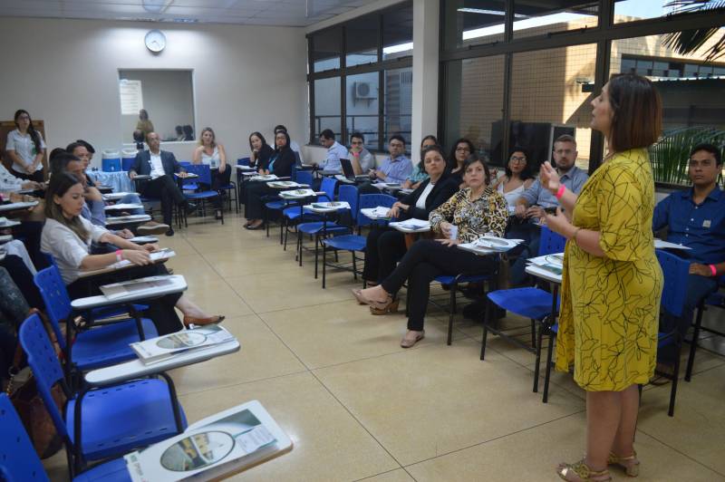 Cerca de 50 profissionais que atuam nos hospitais públicos gerenciados pela Pró-Saúde no Pará participaram do Curso de Atualização para Avaliadores Internos - Manual ONA versão 2018/2022, voltado à capacitação pela metodologia do Sistema Brasileiro de Acreditação (SBA), da Organização Nacional de Acreditação (ONA). O evento foi realizado no Hospital Metropolitano de Urgência e Emergência (HMUE), em Ananindeua – Região Metropolitana de Belém -, nos dias 26 e 27 de novembro.

FOTO: ASCOM HMUE
DATA: 01.12.2018
ANANINDEUA - PARÁ <div class='credito_fotos'>Foto: ASCOM HMUE   |   <a href='/midias/2018/originais/3f7054c1-cc42-47b0-9eec-3758dccb0598.jpg' download><i class='fa-solid fa-download'></i> Download</a></div>