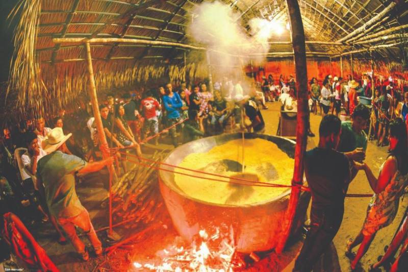 O município de Bragança abriu, nesta quinta-feira, 7, o XXX Festival Junino da cidade. Promovido pela Prefeitura Municipal, segue até 11 de junho, na Estação Cultural Armando Bordallo, renovando a tradição de três décadas, que tanto encanta os bragantinos e turistas.
FOTO: DIVULGAÇÃO
DATA: 08.06.2018
BRAGANÇA - PARÁ <div class='credito_fotos'>Foto: Divulgação | <a href='/midias/2018/originais/40aa3561-7a5f-44b8-8050-01cb692839c1.jpg' download><i class='fa-solid fa-download'></i> Download</a></div>