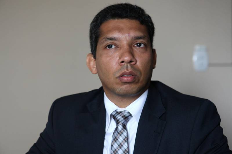 Para o delegado Geral da Polícia Civil do Pará, Cláudio Galeno, a união entre a Delegacia Fluvial que é uma unidade da Policia Civil e o Grupamento Fluvial que é uma unidade da Policia Militar produz investigações de grande gabarito abrangendo o Estado como um todo.
FOTO: RODOLFO OLIVEIRA / ARQUIVO AG. PARÁ
DATA: 27.04.2018
BELÉM - PARÁ <div class='credito_fotos'>Foto: Marcelo Lelis / Ag. Pará | <a href='/midias/2018/originais/4267846c-2800-4383-8a90-fc7fd28b7df4.jpg' download><i class='fa-solid fa-download'></i> Download</a></div>