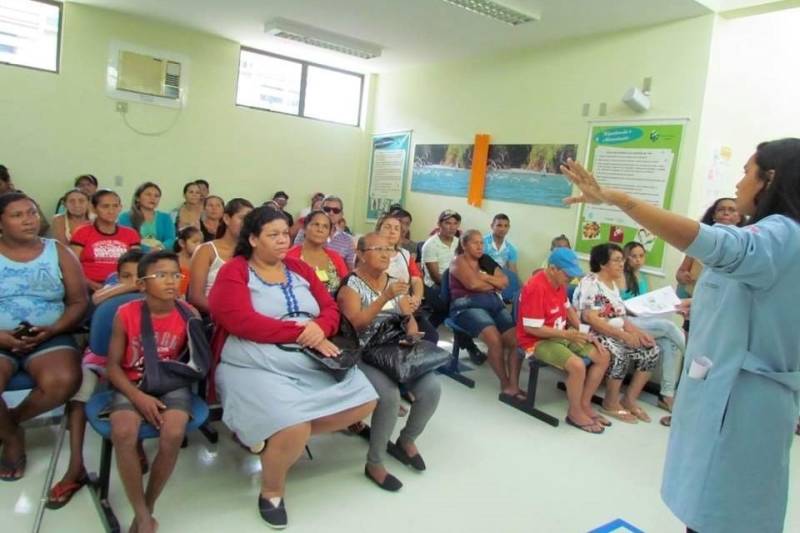 "Novembro Azul" com orientações diárias sobre prevenção e tratamento de câncer e outras doenças.
FOTO: ASCOM HRPM
DATA: 17.11.2018
BREVES - PARÁ <div class='credito_fotos'>Foto: Ascom HRPM | <a href='/midias/2018/originais/48a1dd10-2fd5-4c4b-9d40-3e34cc6b2a4b.jpg' download><i class='fa-solid fa-download'></i> Download</a></div>