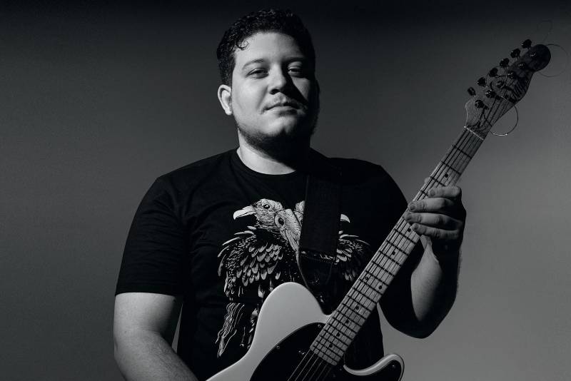Os artistas Tula Tânia, A Troca (foto), Azul Dossel, Caruana, DK, Toni Link, Inesita, Orquestra Pau e Cordista de Carimbó, Gael Conhece o Mar e Pelé do Manifesto e Everton MC prometem novidades para o público durante o show da Mostra Protótipo nesta quinta-feira (21), às 19h, no Teatro Cláudio Barradas, em Belém.
FOTO: ESTÚDIO TEREZA E ARYANNE DE FOTOGRAFIA / DIVULGAÇÃO
DATA: 19.06.2018
BELÉM - PARÁ <div class='credito_fotos'>Foto: ESTÚDIO TEREZA E ARYANNE DE FOTOGRAFIA / DIVULGAÇÃO | <a href='/midias/2018/originais/4dab2c5c-48c7-4209-a8e3-b8fc63b1f202.jpg' download><i class='fa-solid fa-download'></i> Download</a></div>