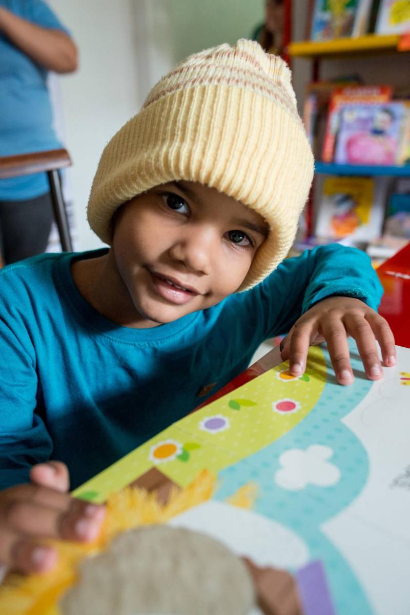 Crianças atendidas pela Casa de Apoio a Crianças com Câncer, Menino Jesus III ganharam, na manhã desta quinta-feira (29), um Espaço de Leitura do projeto Livro Solidário, coordenado pela Imprensa Oficial do Estado (IOE) e Núcleo de Articulação e Cidadania (NAC), do Governo do Estado. A Casa fica na Travessa Castelo Branco, no bairro de São Brás, em Belém.

FOTO: FERNANDO SETTE CÂMARA / ASCOM IOE
DATA: 29.11.2018
BELÉM - PARÁ <div class='credito_fotos'>Foto: FERNANDO SETTE CÂMARA / ASCOM IOE   |   <a href='/midias/2018/originais/5885fc9e-9506-48a5-8975-f0f6210b735d.jpg' download><i class='fa-solid fa-download'></i> Download</a></div>