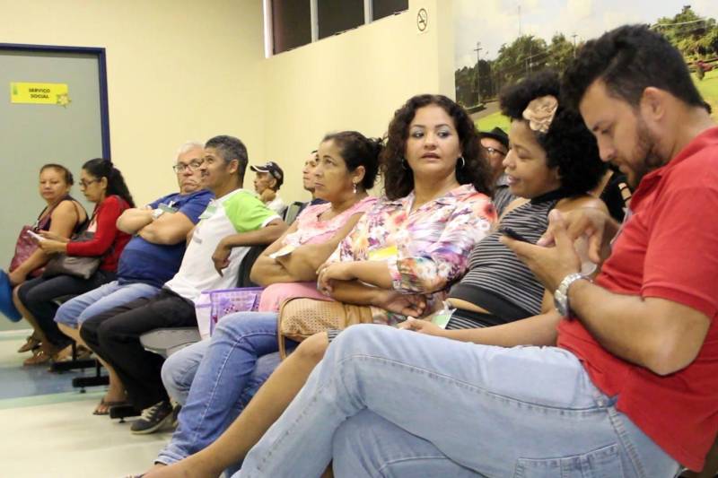 Os homens tem um importante papel de multiplicador dessas informações junto as mulheres de sua família e do circulo de amizade.
FOTO: ASCOM UNACON
DATA: 02.04.2018
TUCURUÍ - PARÁ <div class='credito_fotos'>Foto: Ascom Unacon | <a href='/midias/2018/originais/665ad00c-0ca1-4eac-a410-79b9ce896c0d.jpg' download><i class='fa-solid fa-download'></i> Download</a></div>