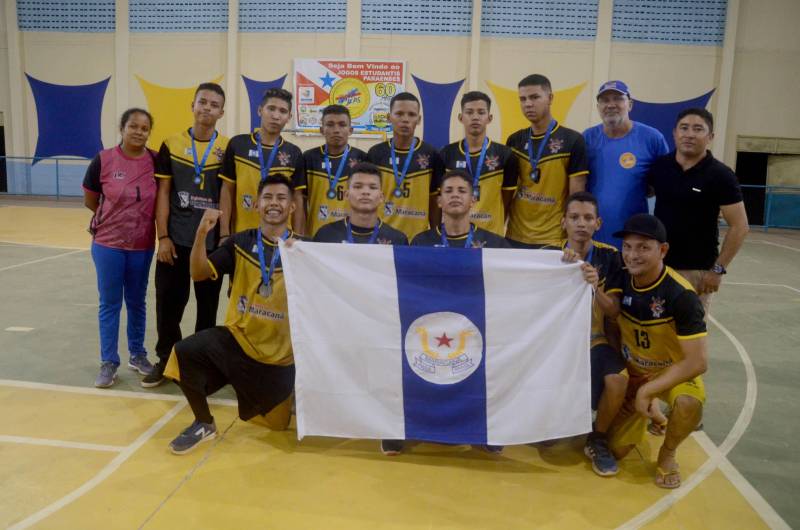 A etapa regional dos Jogos Estudantis Paraenses (Jeps), realizada de 16 a 19 de maio, no município de Igarapé-Açu, no nordeste do Estado, selecionou os times que vão disputar a etapa estadual, em junho, em Belém. Depois dos quatro dias de disputas, Castanhal (foto) foi apontada como a delegação que levará para a próxima etapa o maior número de times.
FOTO: RAI PONTES / ASCOM SEDUC
DATA: 20.05.2018
IGARAPÉ-AÇU - PARÁ <div class='credito_fotos'>Foto: Rai Pontes/Ascom Seduc | <a href='/midias/2018/originais/68178798-3333-44de-b2c1-d32c3696cf5d.jpg' download><i class='fa-solid fa-download'></i> Download</a></div>