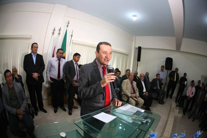 O governador Simão Jatene participou da reunião de lideranças da Assembleia de Deus, no Pará. A presença dele atendeu a um convite feito pela Convenção Interestadual de Ministros e Igrejas Evangélicas Assembleias de Deus no Estado do Pará (Comieadepa). Acompanhado do presidente da Assembleia Legislativa do Estado do Pará (Alepa), Márcio Miranda (foto) e do deputado estadual, Olival Marques.
FOTO: ANTONIO SILVA / AG. PARÁ
DATA: 28.03.2018
BELÉM - PARÁ <div class='credito_fotos'>Foto: Antônio Silva/Ag. Pará | <a href='/midias/2018/originais/6a30e3b7-3c80-4a62-ac65-a3108b66e169.jpg' download><i class='fa-solid fa-download'></i> Download</a></div>