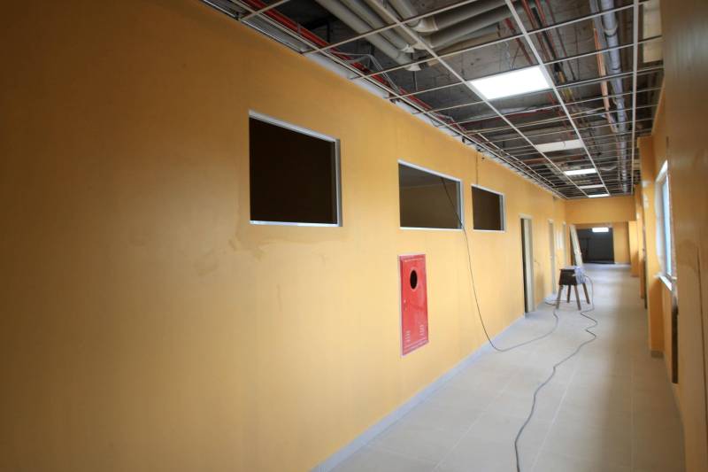 Em Capanema, está sendo construído o Hospital Regional dos Caetés (foto). É mais uma unidade de saúde estratégica na cobertura de alta e média complexidade; atenderá a população de 17 municípios da Região Nordeste
FOTO: SIDNEY OLIVEIRA / AG. PARÁ
DATA: 18.10.2018
CASTANHAL - PARÁ <div class='credito_fotos'>Foto: Sidney Oliveira/Ag. Pará | <a href='/midias/2018/originais/6cde419f-4ac8-411f-8891-f079d613de85.jpg' download><i class='fa-solid fa-download'></i> Download</a></div>