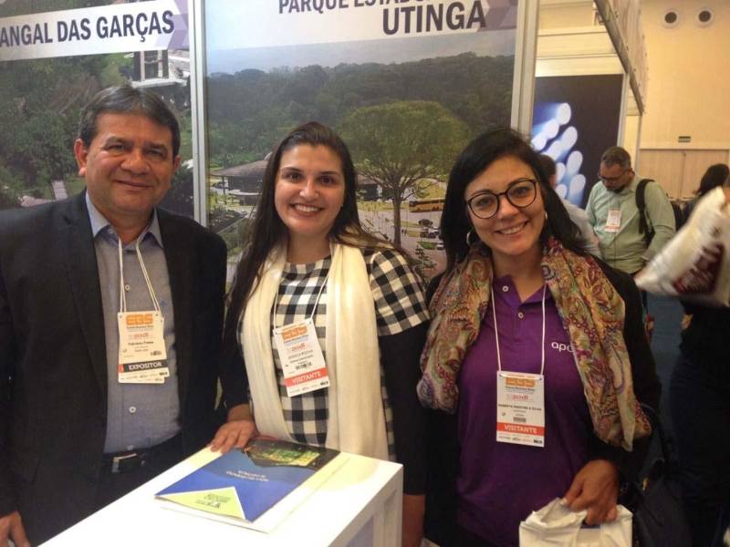 Convidada a integrar a programação da EBS – Feira da Indústria dos Eventos Corporativos, Incentivos, Congressos, Feiras e Treinamentos & Desenvolvimento, realizada no início deste mês, em São Paulo, a Organização Social Pará 2000 (foto) apresentou ao público paulista os atrativos do Pará como destino para negócios e eventos. A proposta do evento, que ocorre todos os anos, é estreitar relações e gerar oportunidades de negócios, reunindo em um só lugar toda a cadeia produtiva do setor. Na ocasião, seis importantes complexos turísticos do Pará, que estão sob a gestão da OS com supervisão da Secretaria de Turismo (Setur), foram apresentados aos participantes da feira.
FOTO: ASCOM / OS PARÁ 2000
DATA: 11.06.2018
SÃO PAULO - SP <div class='credito_fotos'>Foto: ASCOM OS PARÁ 2000 | <a href='/midias/2018/originais/8900f946-0b81-43cc-a8ce-9c29f51ada92.jpg' download><i class='fa-solid fa-download'></i> Download</a></div>